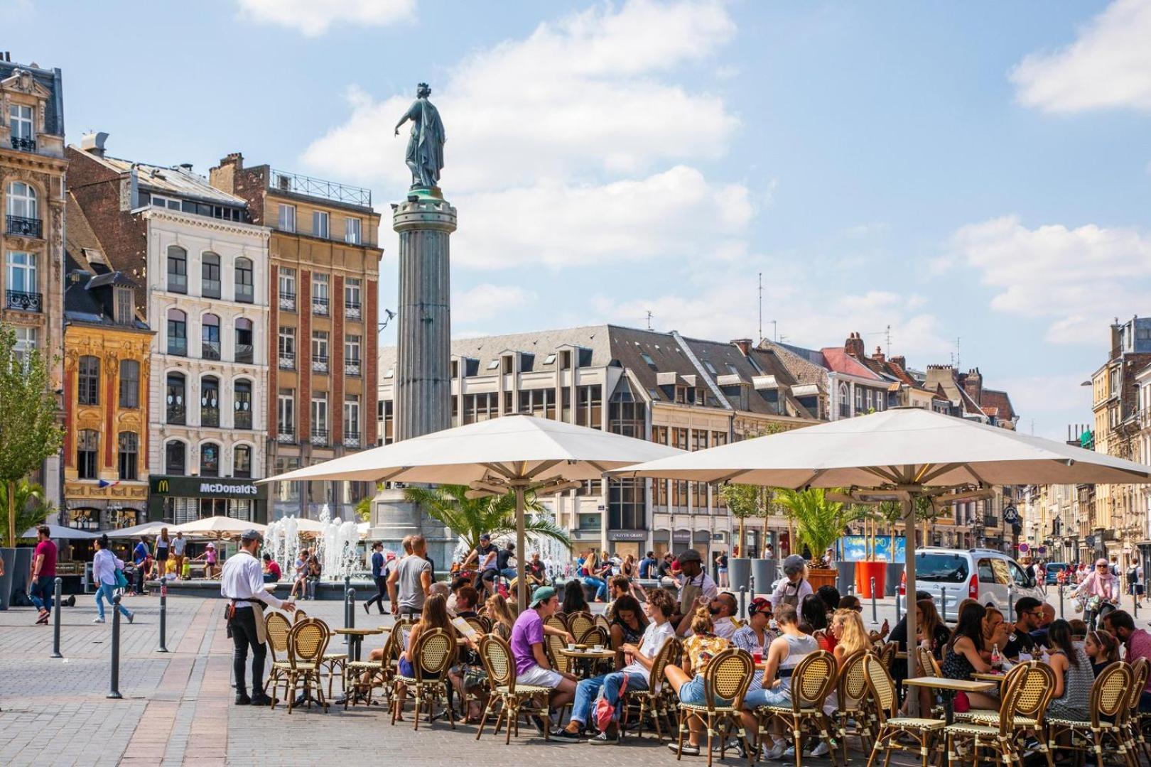 Atypical Triplex Near Grand Place With Terrace 里尔 外观 照片